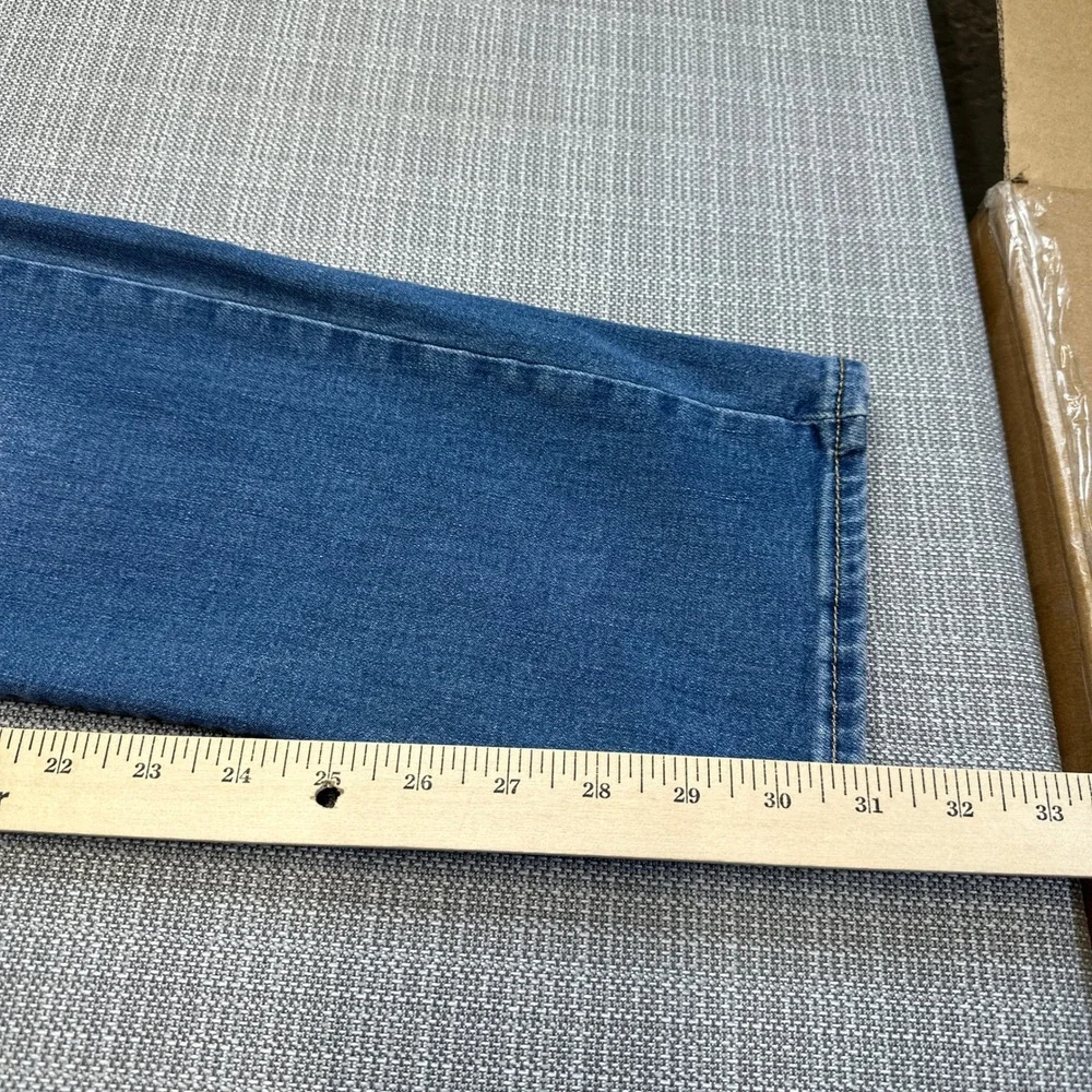 True Religion Rocco‎ Relaxed Skinny Jeans 33 x31 Blue Faded Whiskered Stretch